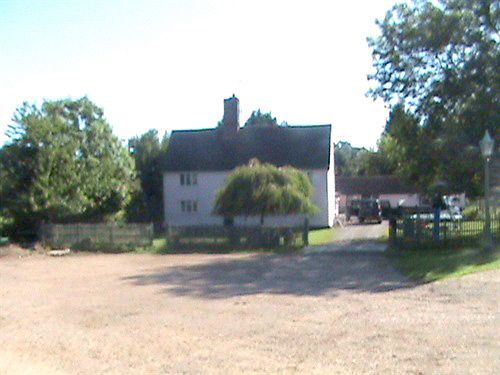 Hotel Blatches Farm à Great Dunmow Extérieur photo